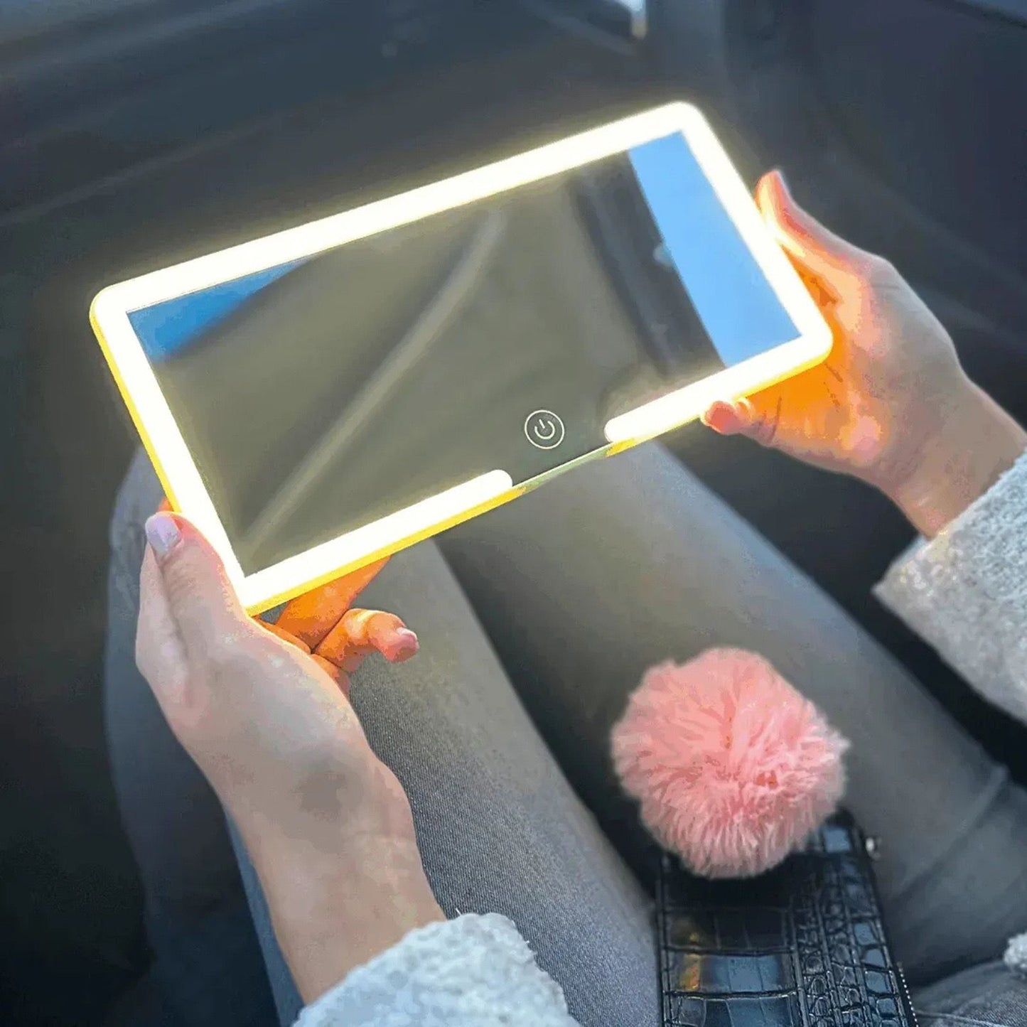 Espejo para carros tactil